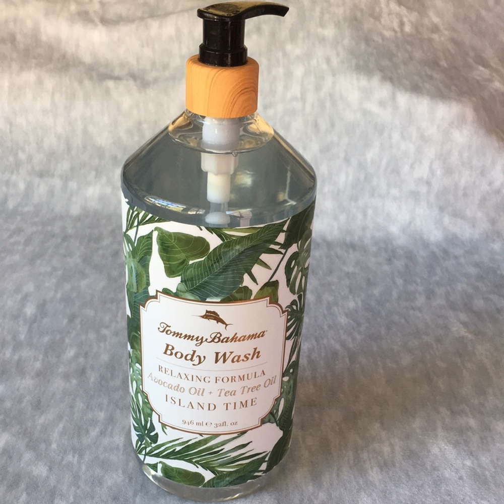 Tommy Bahama Scented Body Wash Relaxing Avacado Tea Tree Oil Island Time NWT32oz
